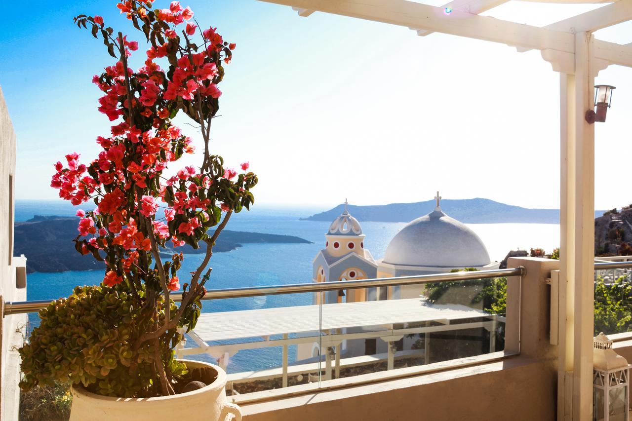 Lava Suites & Lounge Fira  Exterior photo